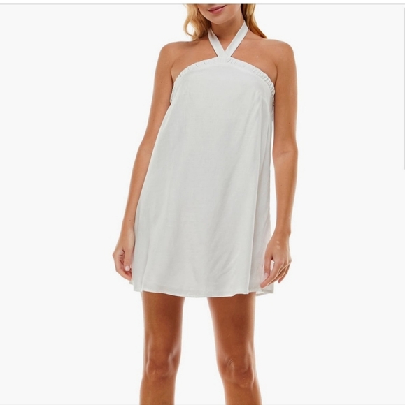 row a Dresses & Skirts - Row A Halter Mini Dress In White Size L NWOT'S